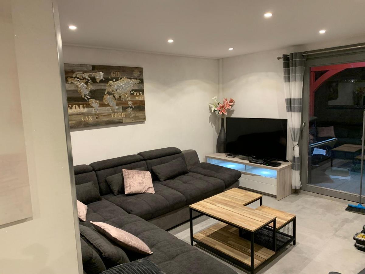 Evasion Vosgienne: Chalet De Luxe, Spa, Sauna, Proche Randos Et Stations De Ski - Fr-1-589-313 Fresse-sur-Moselle Luaran gambar