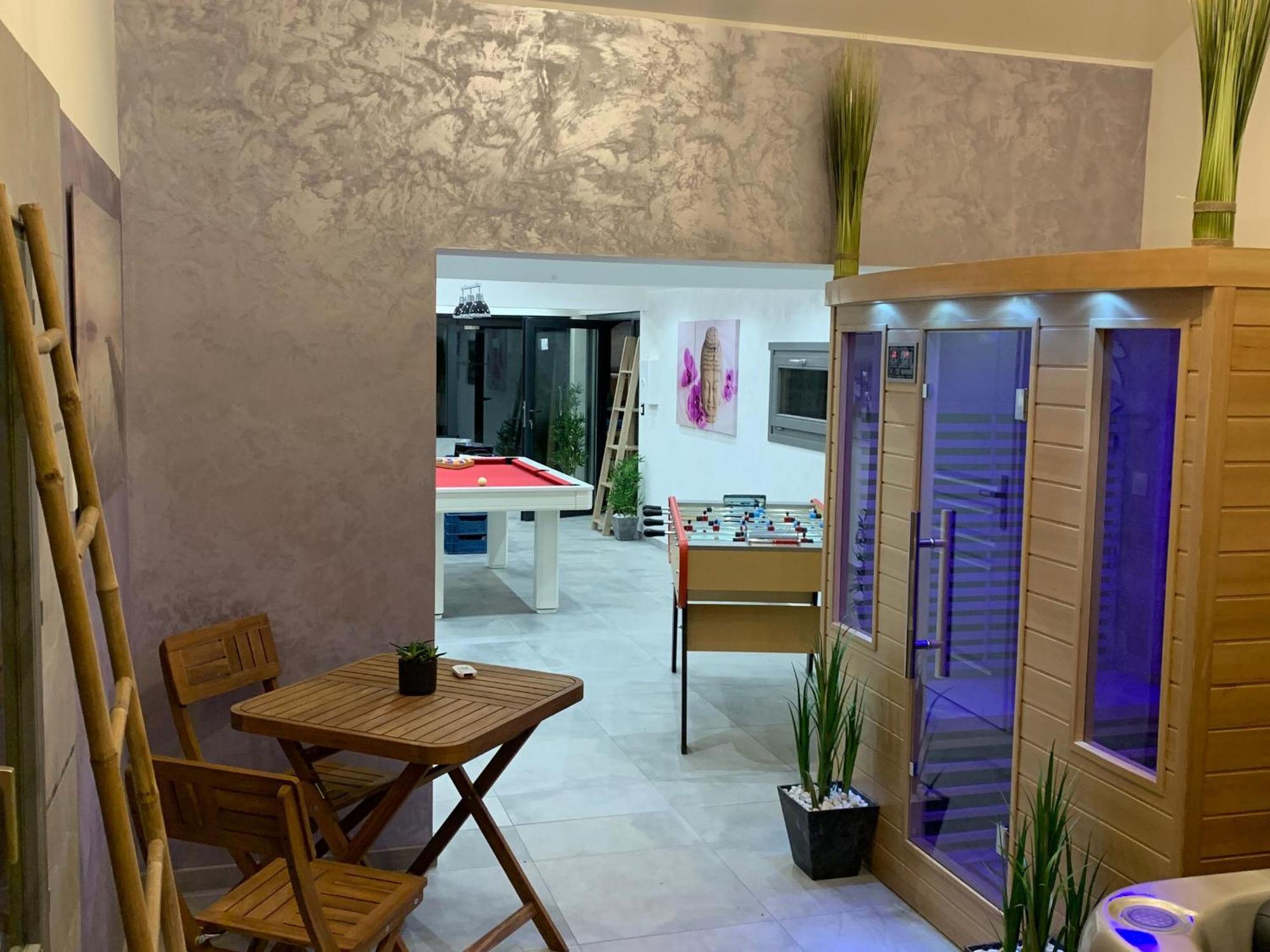 Evasion Vosgienne: Chalet De Luxe, Spa, Sauna, Proche Randos Et Stations De Ski - Fr-1-589-313 Fresse-sur-Moselle Luaran gambar