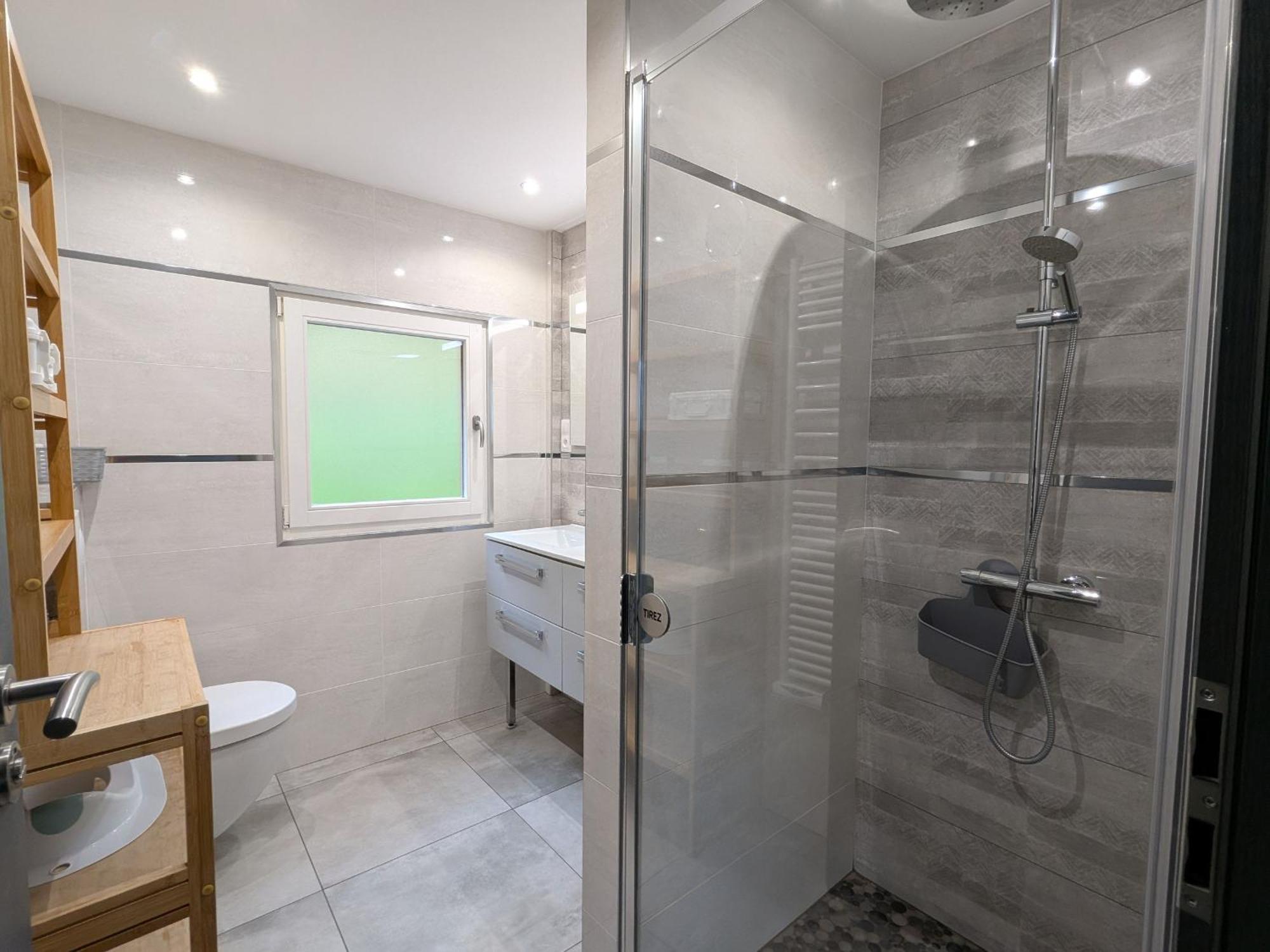 Evasion Vosgienne: Chalet De Luxe, Spa, Sauna, Proche Randos Et Stations De Ski - Fr-1-589-313 Fresse-sur-Moselle Luaran gambar