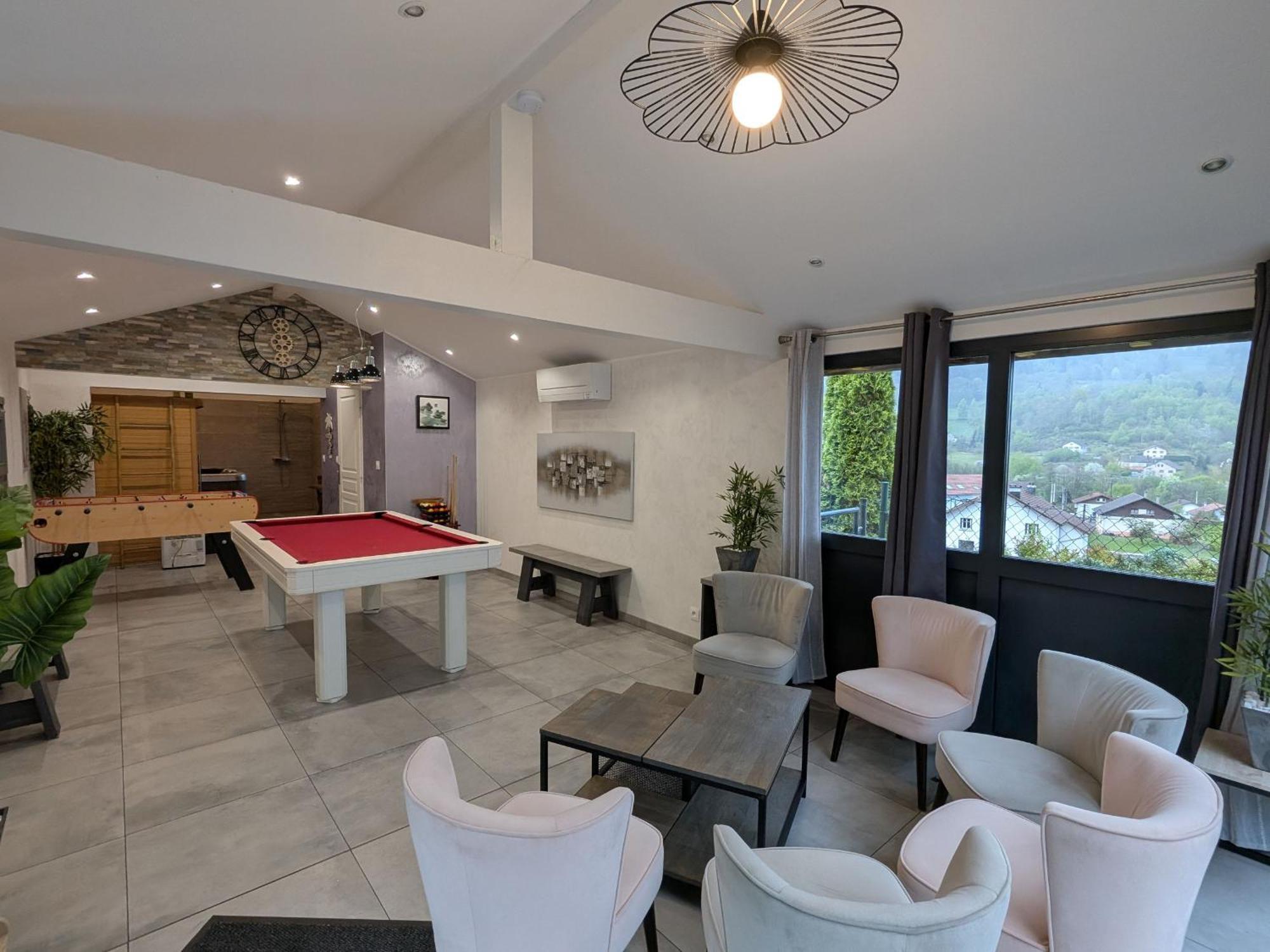 Evasion Vosgienne: Chalet De Luxe, Spa, Sauna, Proche Randos Et Stations De Ski - Fr-1-589-313 Fresse-sur-Moselle Luaran gambar