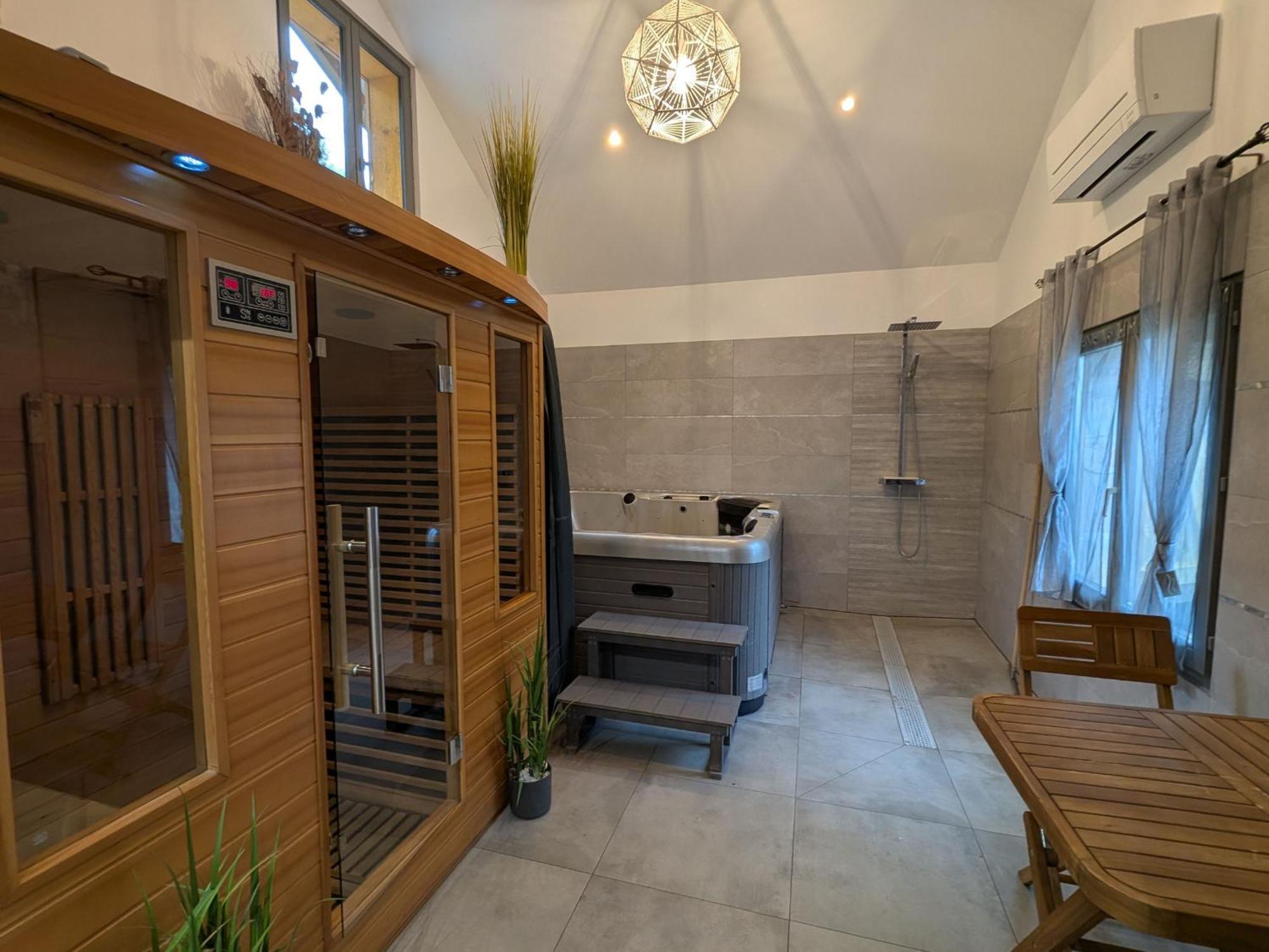 Evasion Vosgienne: Chalet De Luxe, Spa, Sauna, Proche Randos Et Stations De Ski - Fr-1-589-313 Fresse-sur-Moselle Luaran gambar